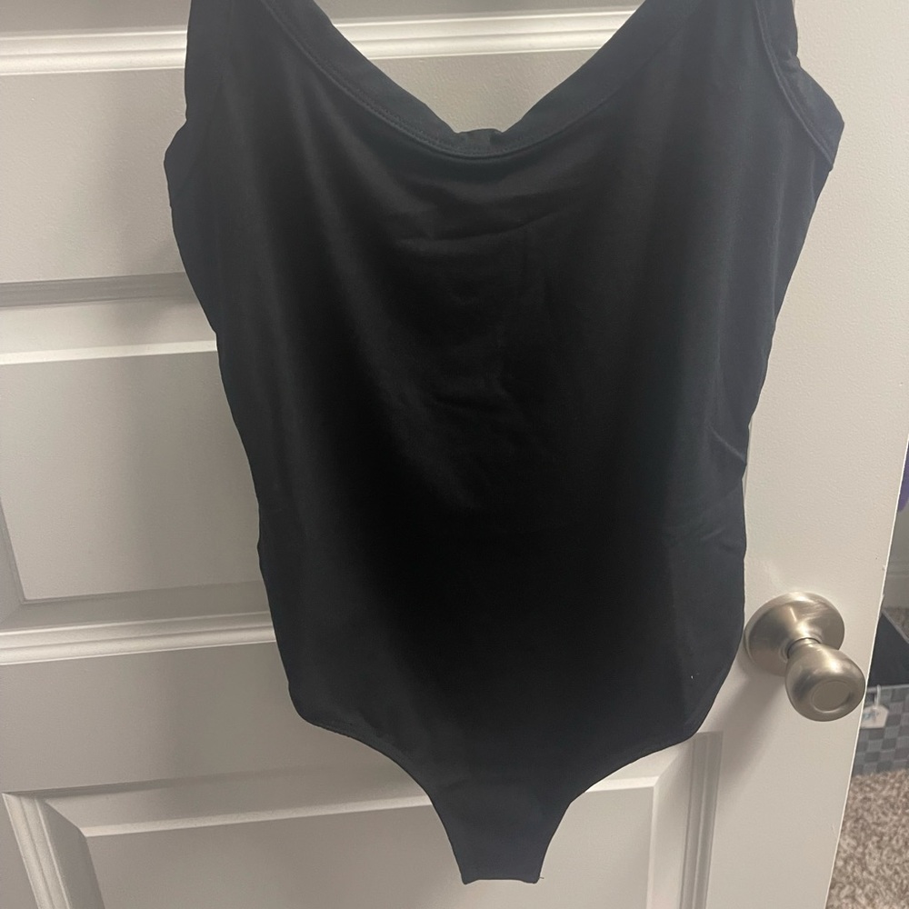 JLUXLABEL BODYSUIT SIZE LARGE